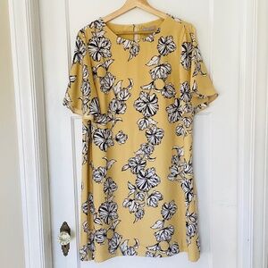 H&M Yellow Floral Shift Dress Size 10 Flutter Sleeves Knee Length Lined